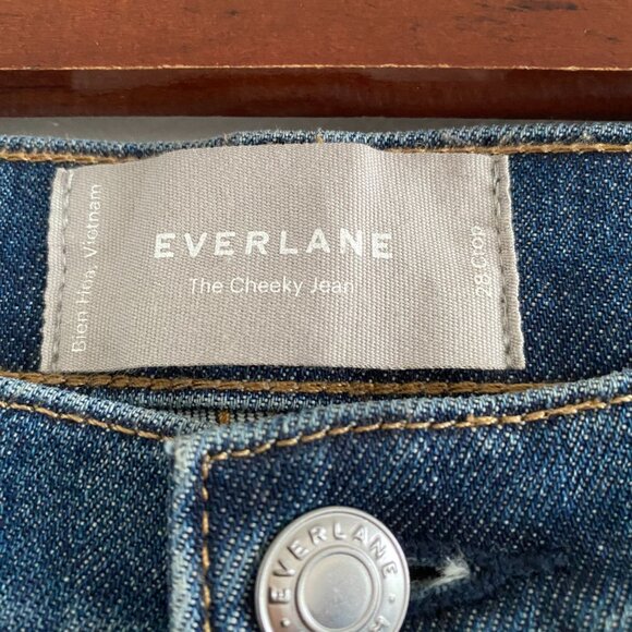 Everlane The Cheeky Jean Crop - Picture 7 of 16
